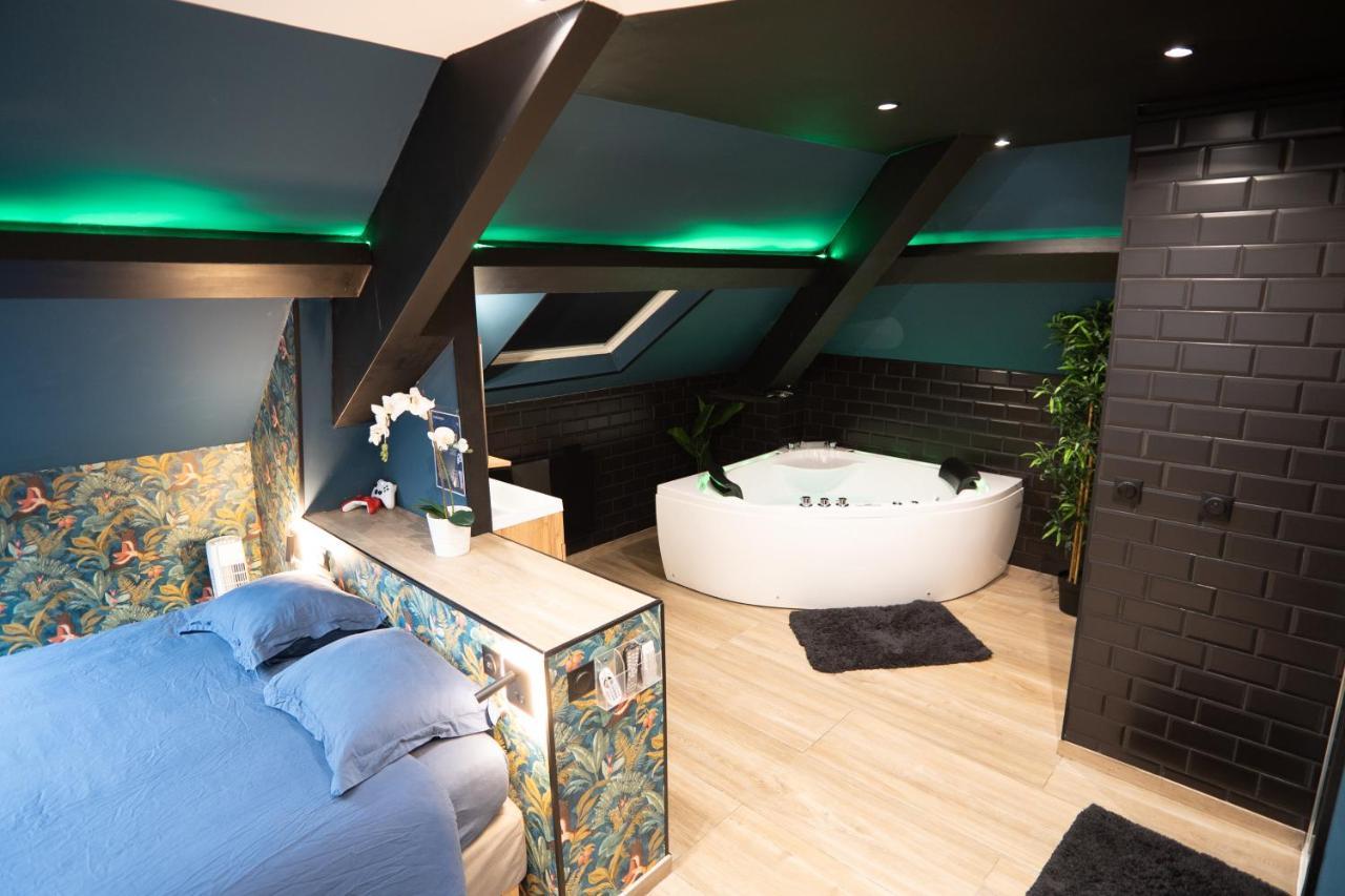 Capsule Color Deluxe Balneo I Ecran Home Cinema I Console De Jeux Trith-Saint-Leger エクステリア 写真