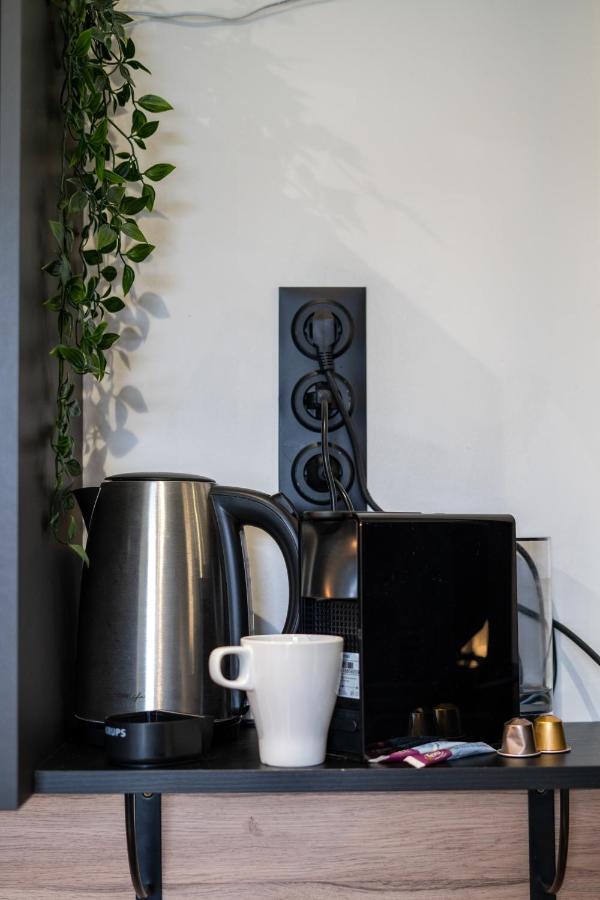 Capsule Color Deluxe Balneo I Ecran Home Cinema I Console De Jeux Trith-Saint-Leger エクステリア 写真